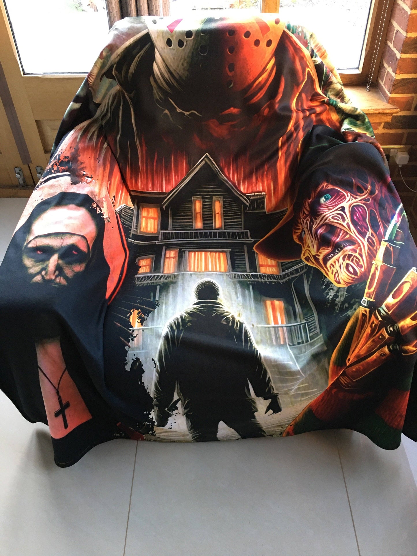 Wild Star Hearts - WSH - Don't Have Nightmares - Twin Bedspread Top Cover / Throw / Fleece